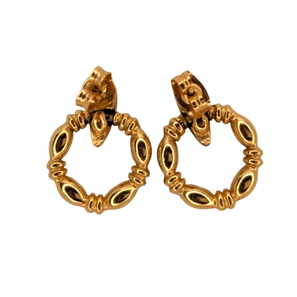 VINTAGE Delicate Gold Post Circle Door Knocker Classic Earrings Door Knocker - Picture 3 of 10